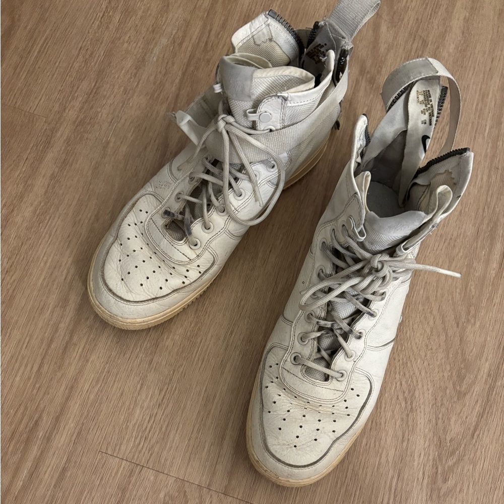 Nike SF Air Force 1 Mid